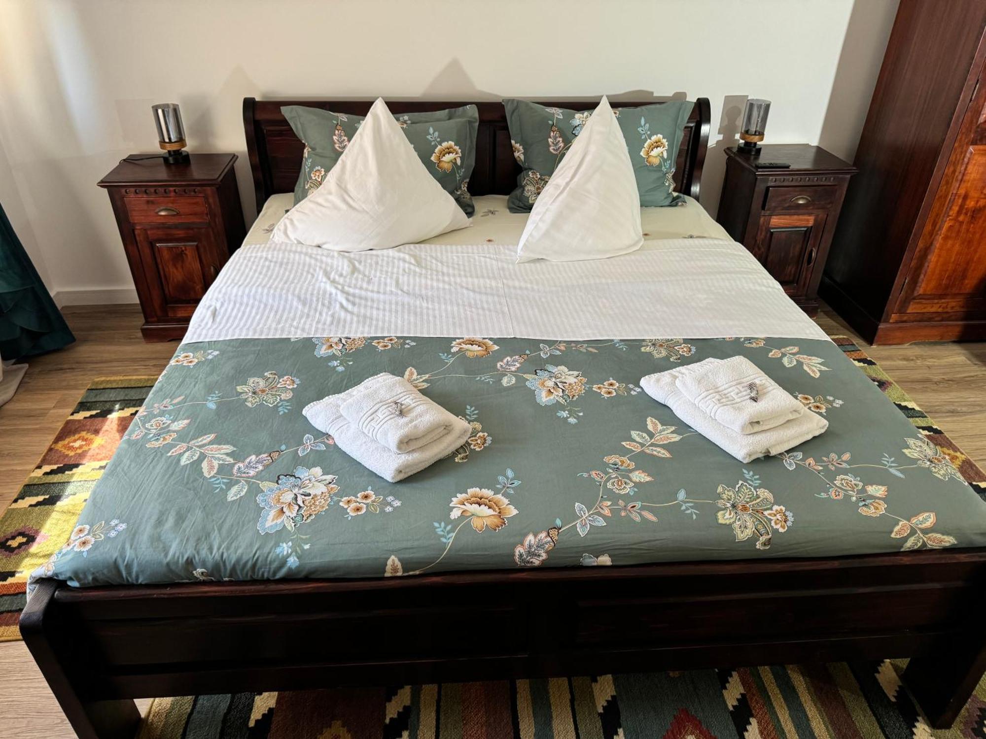 Casa Lucretia Hotel Вама Екстериор снимка